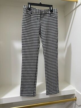 Express Black & White Houndstooth Skirt